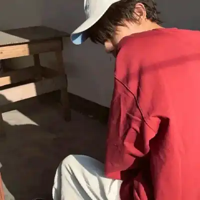 梁静萱